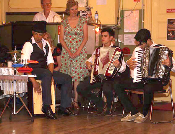 Perth Piano Accordion Player - Wedding Music Hire - Bands